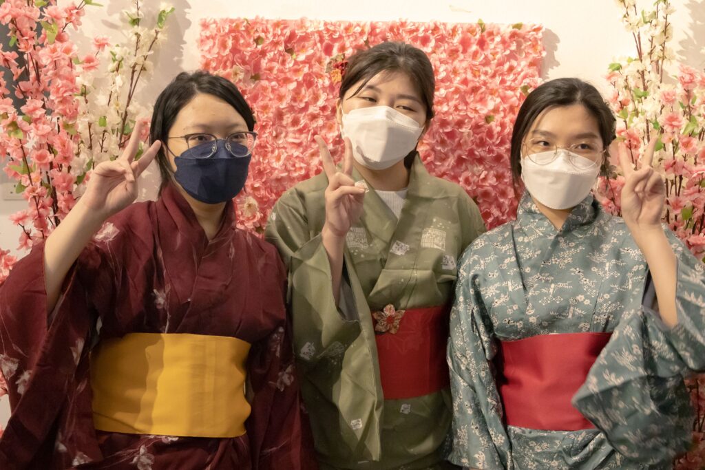 Japanese Culture Club Celebrates 'Hanami'